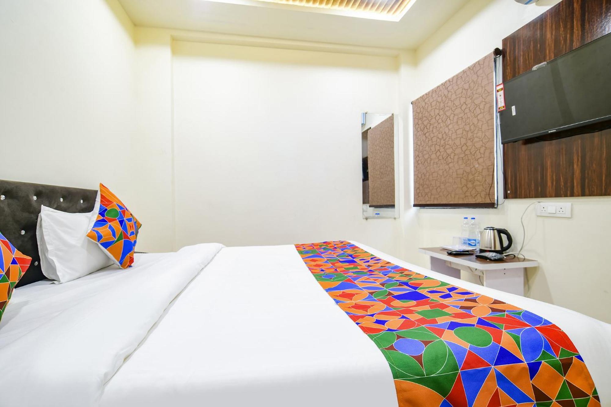 Fabhotel Crown Park Indore Esterno foto