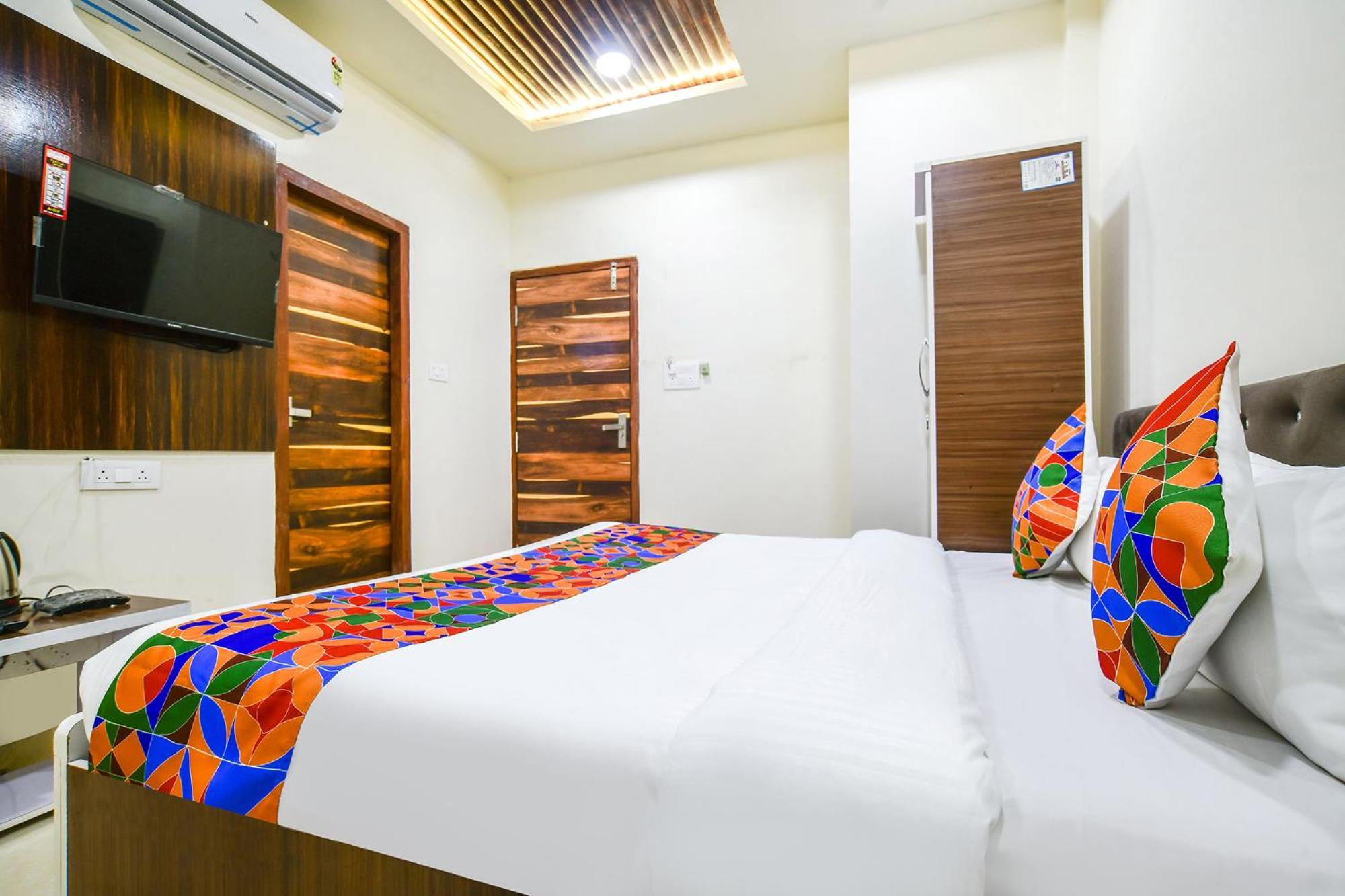 Fabhotel Crown Park Indore Esterno foto