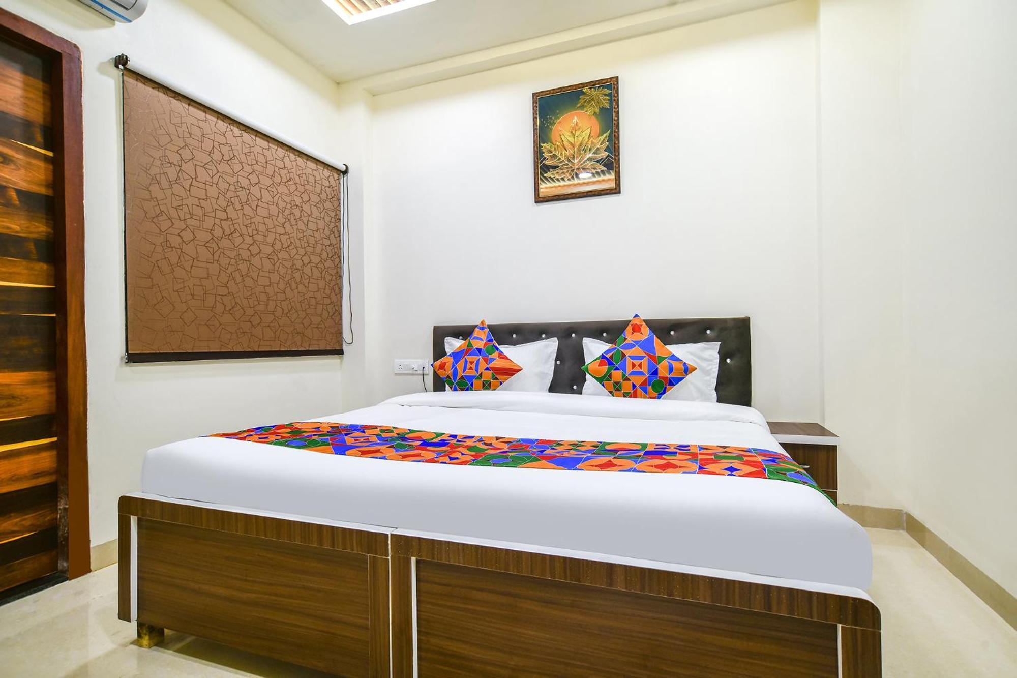 Fabhotel Crown Park Indore Esterno foto