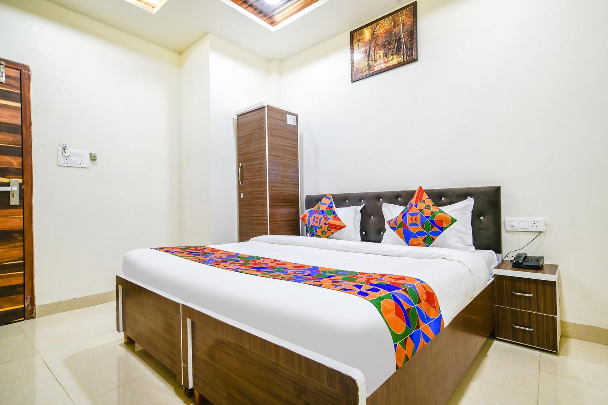 Fabhotel Crown Park Indore Esterno foto