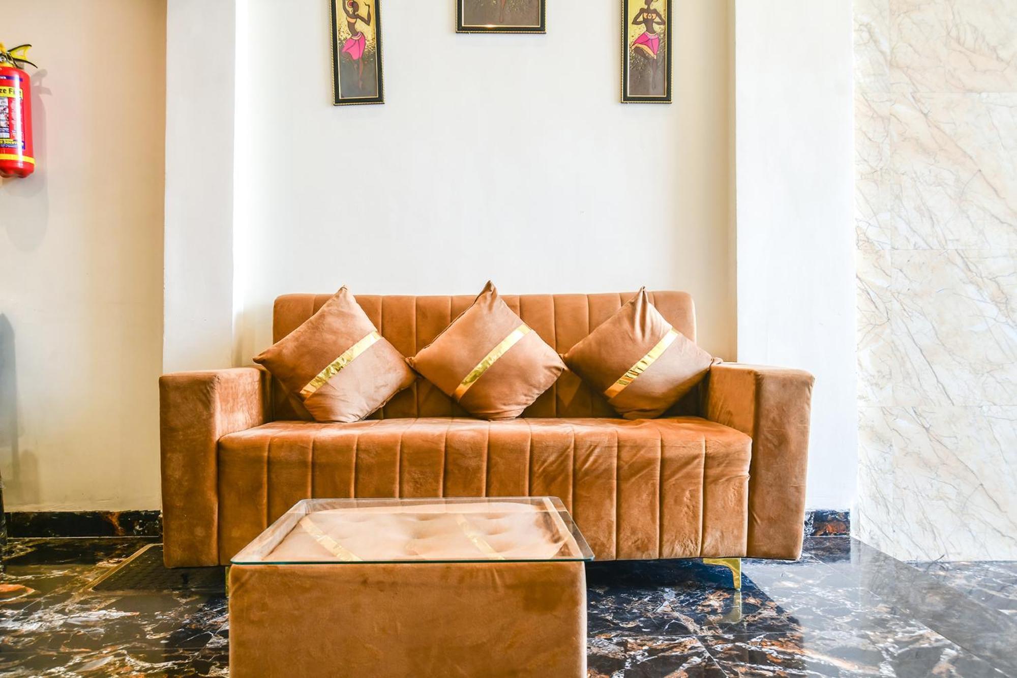 Fabhotel Crown Park Indore Esterno foto