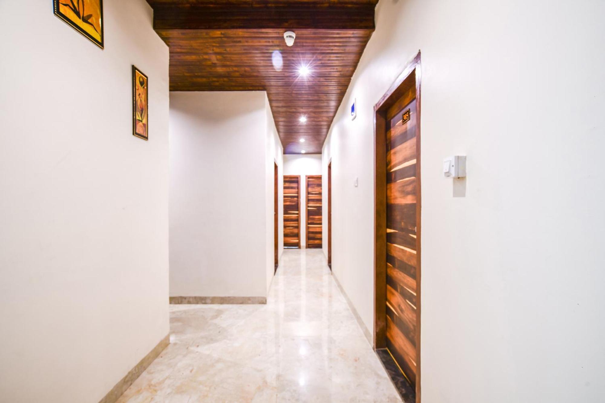 Fabhotel Crown Park Indore Esterno foto